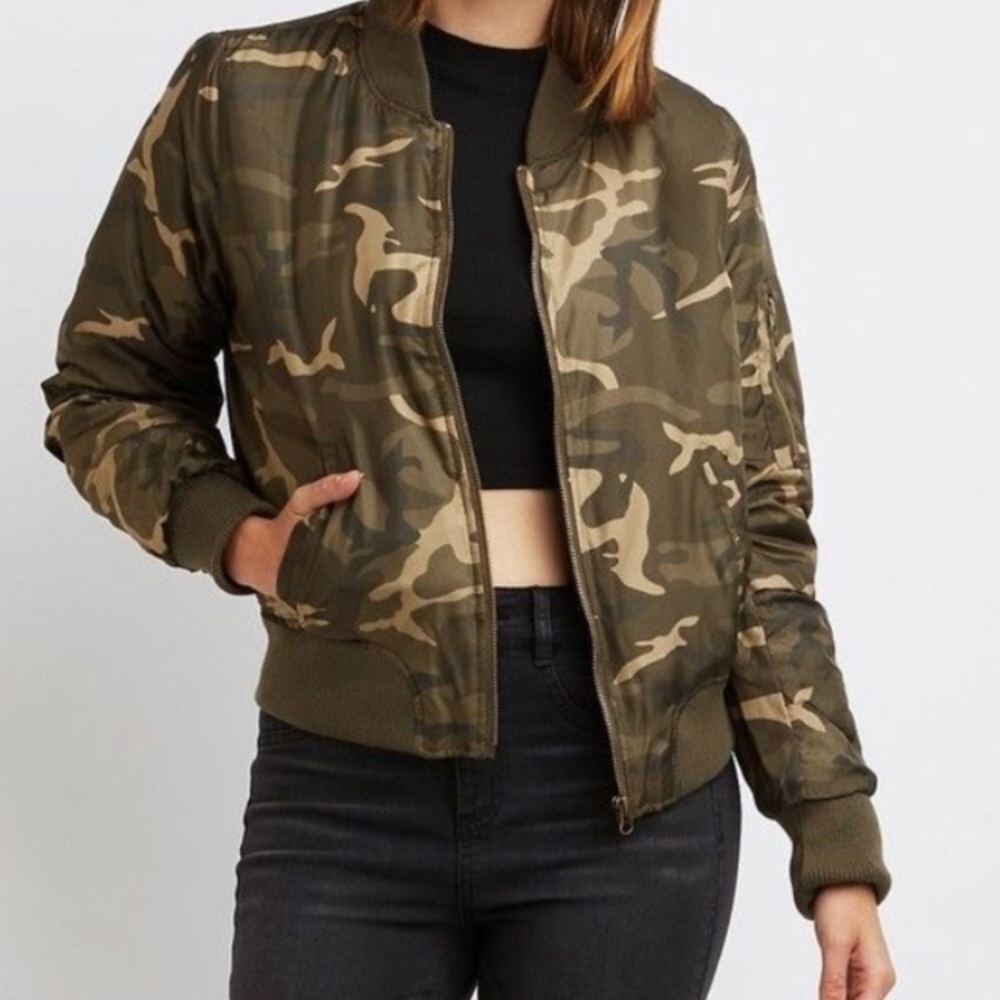 Camo bomber jacket